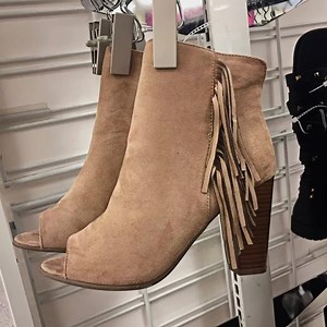 Boots at budget-friendly prices! | dd's DISCOUNTS
