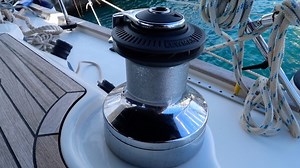 How to service a Lewmar winch - Carl and Jenny