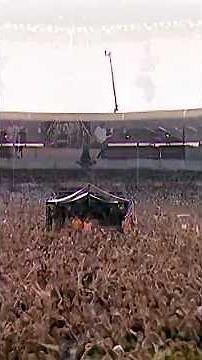 Queen – We Are The Champions (Live Aid 1985)