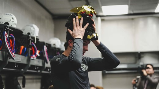 Schaefer Sets Isles and NHL Records, Earns Third Iron Man Mask