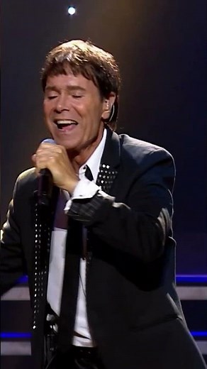 'Dreamin'' @ the Still Reelin' And A-Rockin' Tour in Sydney #cliffrichard #2013