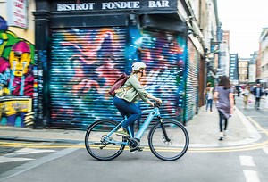 Hybrid, Town and Trekking Electric Bikes – e-bikeshop.co.uk