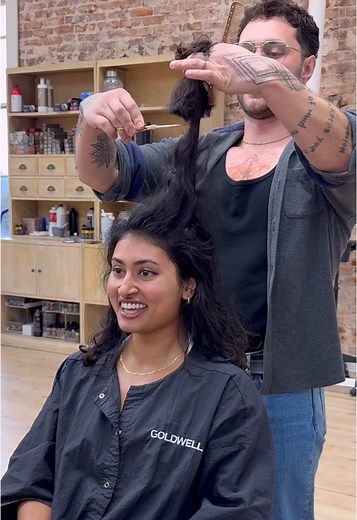 Pixie Cut Transformation: Confident and Chic Hair Makeover