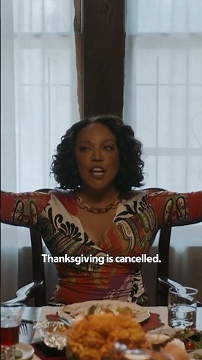 Lynn Whitfield vs. Martin Lawrence: Thanksgiving edition