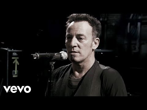 Bruce Springsteen & The E Street Band - Racing in the Street (Live at The Paramount Theatre 2009)