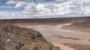 The Hardap Dam's level has been on a slow and steady rise over the past four days following rainfall in its catchment area. Video: Contributed Read more: https://buff.ly/2PaztAz | The Namibian
