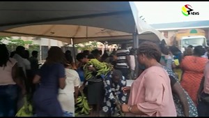 56K views · 1.9K reactions | Government workers scramble for food items including plantain at the PFJ market at the Agric Ministry. #3NewsGH | TV3 Ghana | Facebook