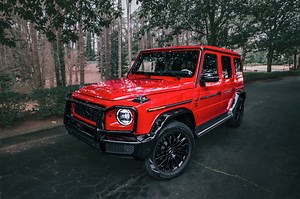 Mercedes-Benz Reveals Special-Edition G-Wagen Edition 550