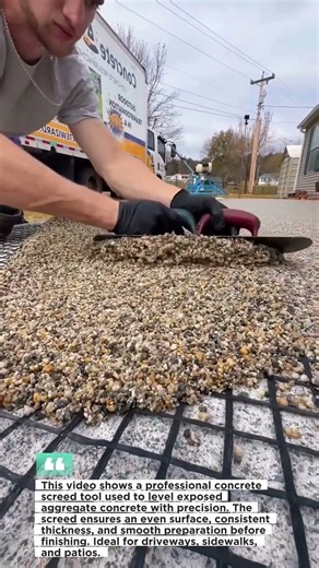 How Contractors Level Concrete Perfectly | Concrete Screed Tool