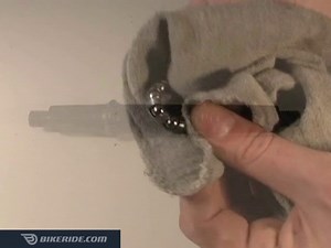 How to Overhaul a Bottom Bracket (with Video) | BikeRide