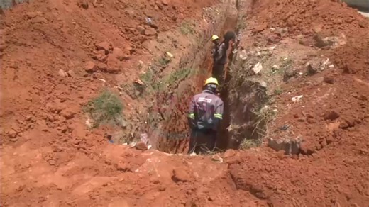Bauleni Water Project Launched to Serve 600,000 Residents By Margret Luhanga The Bauleni Water Project in Lusaka has officially commenced, aiming to connect the community to surface water from the Kafue River. Funded by the African Development Bank at a cost of 11 million US dollars, the project is expected to significantly improve water supply for over 600,000 residents in Bauleni. According to the contractor, the project is scheduled for completion in May 2026, marking a major step toward enha