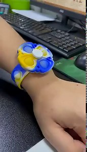Pop Bracelet Spinner, 2Pack Camo Fidget Wristband Watch Toys, Rotating Push Bubbles Sensory Anxiety Stress Relief Simple Dimple, Finger Press Octopus Silicone Bracelet for Kids