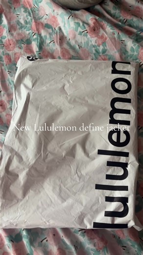 I love it so much! It looks more pink irl 😽#fyp #xyzbca #lululemon #definejacket #unboxing