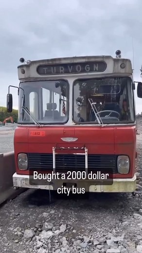 13K views · 105K reactions | Could you live here?樂 This is @tinyhomefixers incredible work, what do you think? Follow for more camper content! #tinyhome #smallsimpleliving #buslife #traveller #camping | Camper Hacker | Facebook