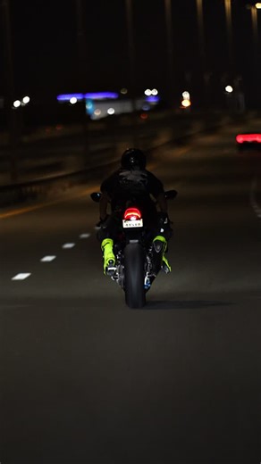 Adel Ibrahim on Instagram: "🖤 #m1000rr #bmwm #bimmer #bikelife #s1rrm #agv #2wheels #bmwmotorrad #wsbk #s1000rr #superbikes #bikers #motorcycle #fastx #alpharacing #bmwmpower #mcompetition #akrapovic"