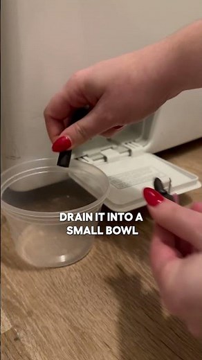 Use this cleaning hack on your washing machine