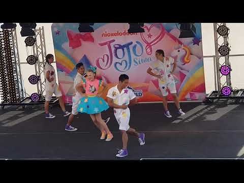 JoJo Siwa live at Seaworld Gold Coast