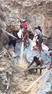 429K views · 3K reactions | Shocking the world of gold mining..!!! found a gold nest in mud material with a Dongfeng mining machine.. #shock #Shocking #thebest #The #world #OFW #gold #oro #emas #mining #founder #nestle #nest #inspiration #moda #material #minerals #machine #DONGFENG #workout #jobs #saturday #saturdaynight #weekend #holiday #trend #fb | Nopelindo Karnopa Railis | Facebook