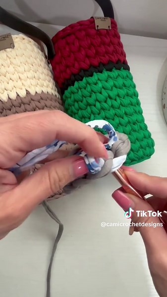 Learn Invisible Join for Crochet Projects