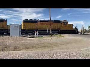 Light Engine power move with great EMD engine sound