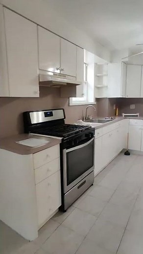 Brooklyn Apartment TOUR: 1 Bedroom with BACKYARD $1600. Cropsey and 14th Ave.