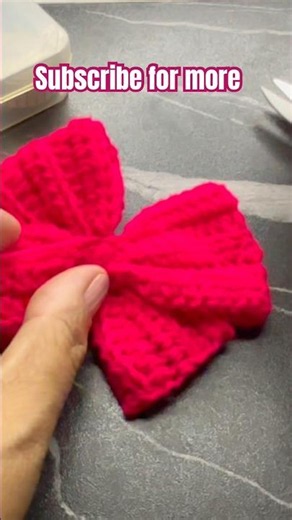 🎀crochet bow #beginnersstitch #crochet #diy #handyknots