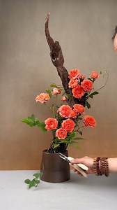 4.4M views · 60K reactions | A long strip of thousands of spring flowers, tender red and dark green small nests are evenly spaced. #arrangementtraining #canbox #arrangements #orientalflower #flowers #flowerslover | Canbox | Facebook
