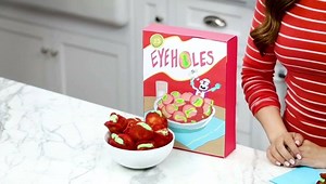 18K views · 1.2K reactions | Learn how to make donut holes inspired by the Eyeholes cereal from cartoon Rick and Morty  Watch full video here: youtu.be/l6RdDlYnGCY | Rosanna Pansino | Facebook