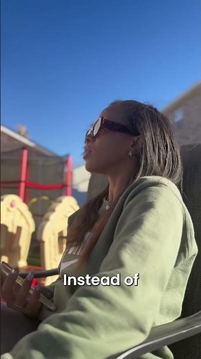 Looks like a lightbulb 💡—works like a security camera 📷