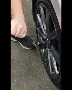 1.1K views · 18 reactions |  Showcasing the difference with the Olsa Tools U-Joint Socket Adapter @poormanmods Smash like and save this post for later! ️ Get yours below ⬇️ https://olsatools.com/products/universal-joint-set?variant=31867405140019 https://olsatools.ca/products/universal-joint-set?variant=31867405140019 #OlsaTools #tools #toolorganizers #mechaniclife | Olsa Tools | Facebook