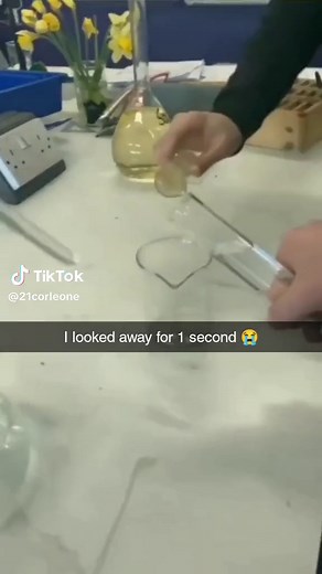 Part 2 #fyp #meme #chemistry | iodine clock reaction experiment