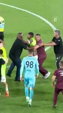 Cenas LAMENTÁVEIS! Treta no final do jogo de Fluminense x Vasco na Copa do Brasil