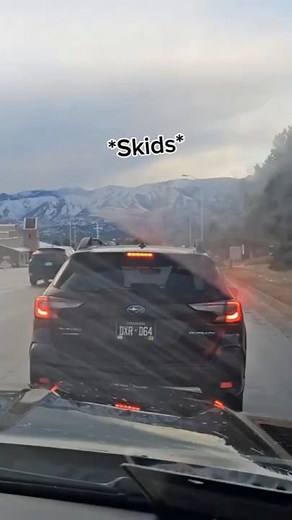 Road Rager Intentionally Causes Accident... Only 1.6sec between his taillights lighting up & impact!