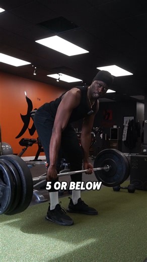 Daniel | Athlete & Online Coach on Instagram: "Train hard, but train smart too. Here are different rep ranges and what you'll gain from them. There are different types of training and rep schemes so make sure you're training for your goal. For example, if you want to run fast.....why are you doing 20 reps of barbell squats? 🤨"