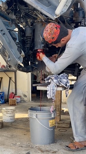 in this video a perfect mechanic shows how to install a steering box seal #￼ Staring box#Hydraulic#