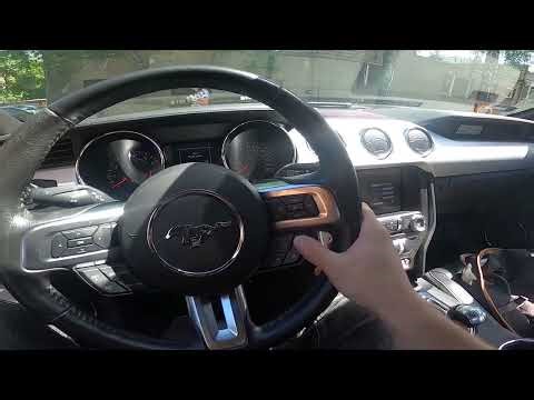 Wie funktioniert die Sprachsteuerung im FORD Mustang VI? Sprachbefehle aktivieren & einstellen