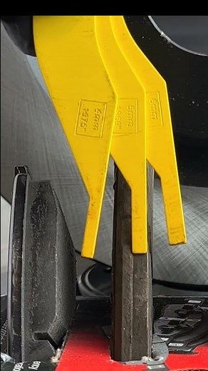 BRAKE PAD THICKNESS Tool