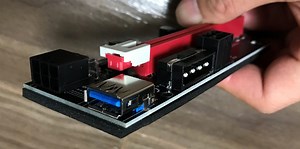 ライザーカードを試す（N.ORANIE  PCI-E Express PCI-E 1X to 16X ライザーカード）