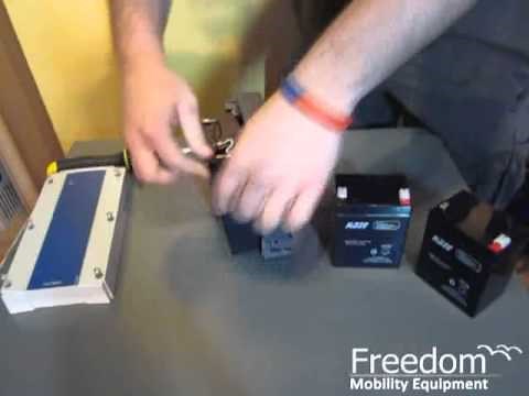 How to change the batteries in a Linak battery pack