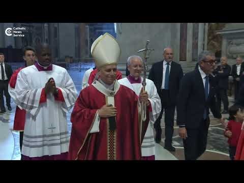 Pope: Christians don't lose hope in the face of death