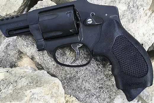 Gear Review: Pachmayr GuardianGrip for J-Frame Revolvers - The Truth About Guns