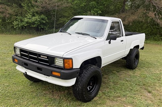 1986 Toyota Pickup 4x4 5-speed