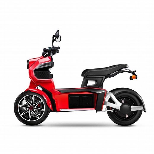Scooter électrique 3 Roues Doohan iTank 125 cm3
