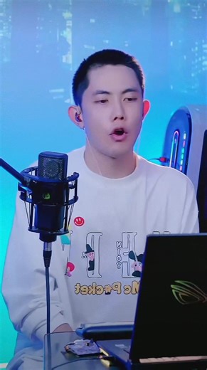 23K views · 2.7K reactions | There once was a ship that put to sea The name of that ship was a Billy of Tea~#李昃佑 #李昃佑抖音 #leezeyou #leezeyoudy #หลี่เจ้อโย่ว | leezeyou_goodboy | Facebook