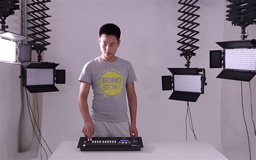 DMX512调光台使用操作教程