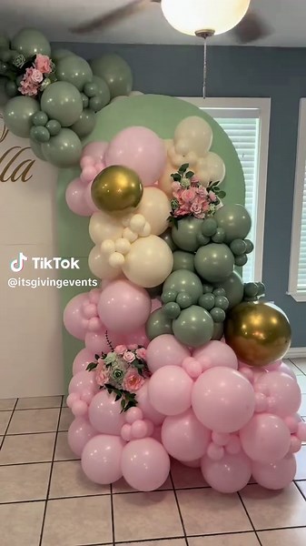 Inspiration for Quinceañera Backdrop Decor Ideas