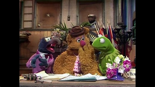 Gonzo learns what a “puppet” is The meta humor is spectacular | Muppet History