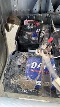 How to Replace a DAF Truck Battery FAST ⚡🚛