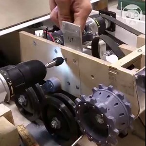 2.5M views · 34K reactions | Building 1/6 Scale of the FV107 Scimitar Tank | Crafty Panda | Facebook