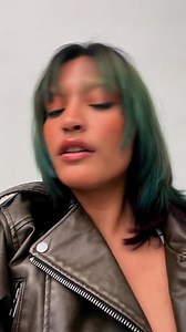 26K views · 27 reactions | This gradient effect starts with subtle green accents that blend into blue, becoming more pronounced towards the mid-lengths and ends, finishing with a touch of burgundy red.  #Indola #SimplySmarter #CREABOLD #colorfulhair #hairinspo | Indola | Facebook